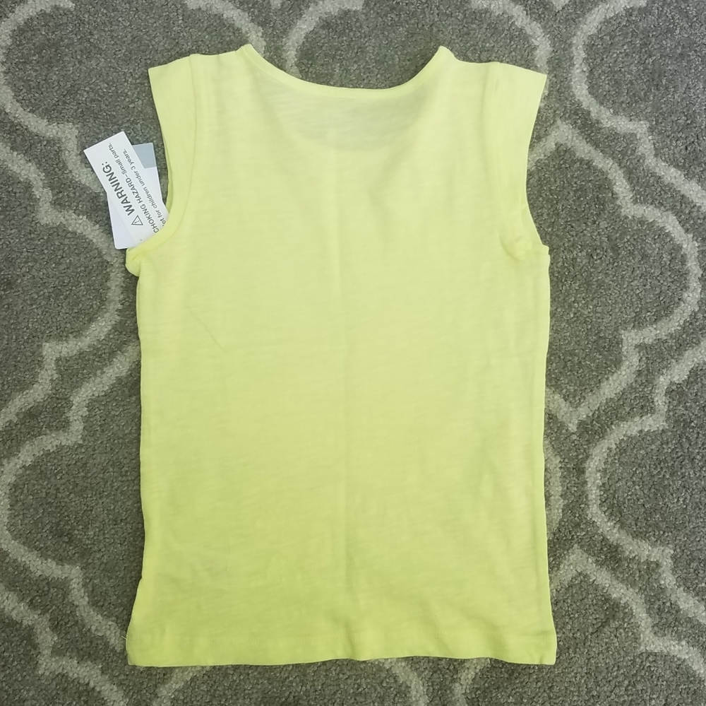 Carter's 2 piece shorts and top - Picture 3 of 10